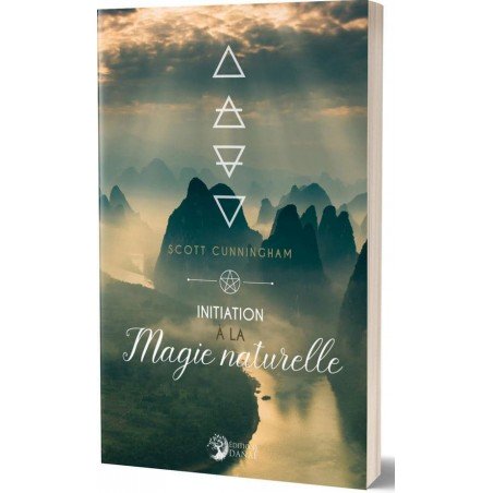 Couverture du livre Initiation à la magie naturelle